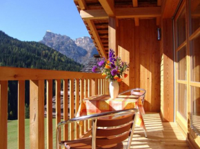 Apartment Emoziun for 7 people - San Cassiano